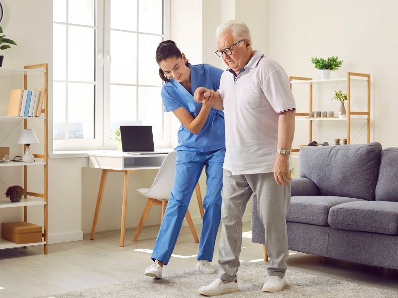 Kalça Protezi Ameliyatı Sonrası